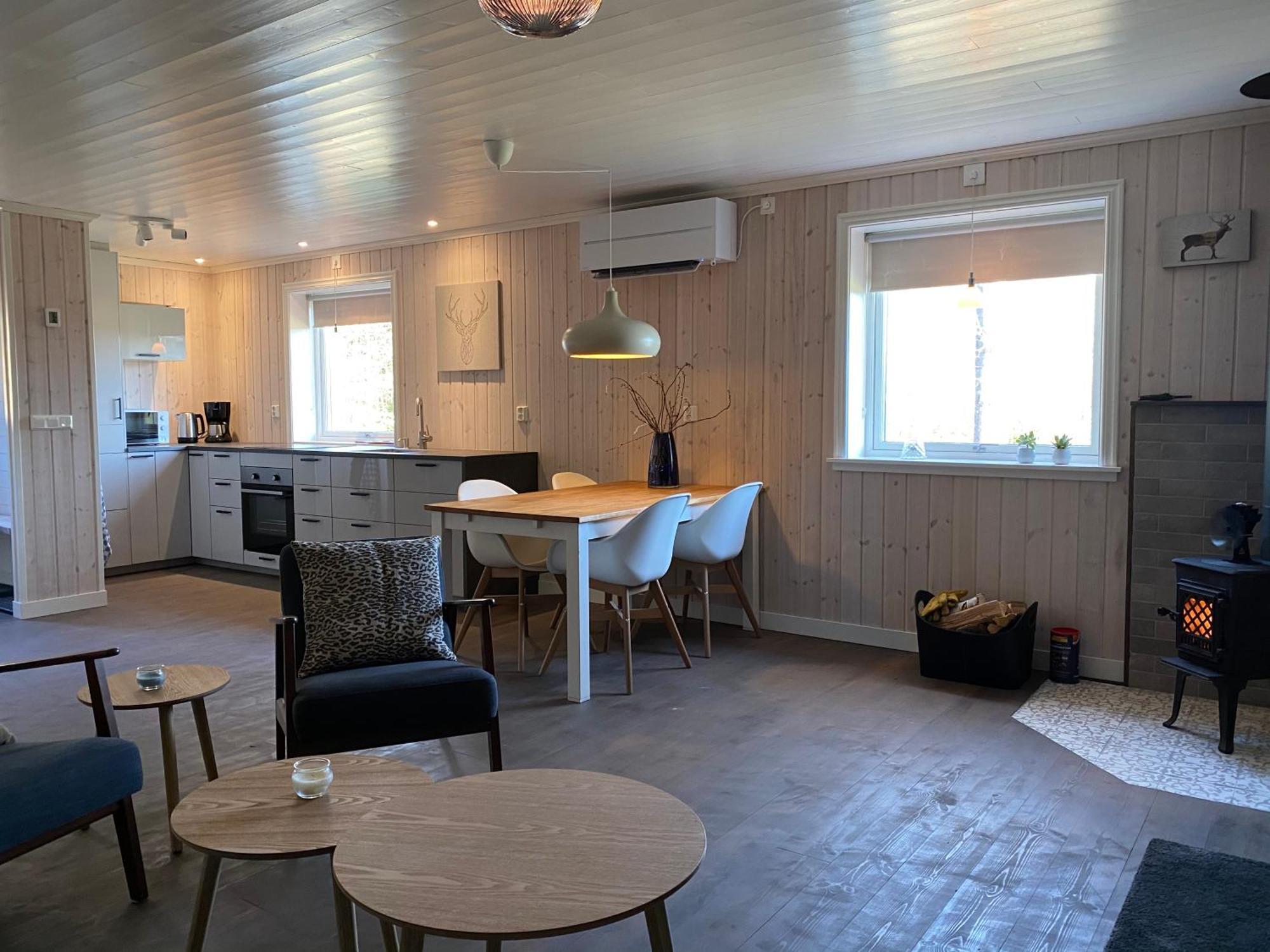 Adventure Guesthouse Sweden In Rural Area Sunne Esterno foto